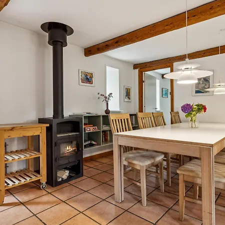 בית נופש Unique Seaside Estate Perfect For Weddings, Events And Large Groups Rønde